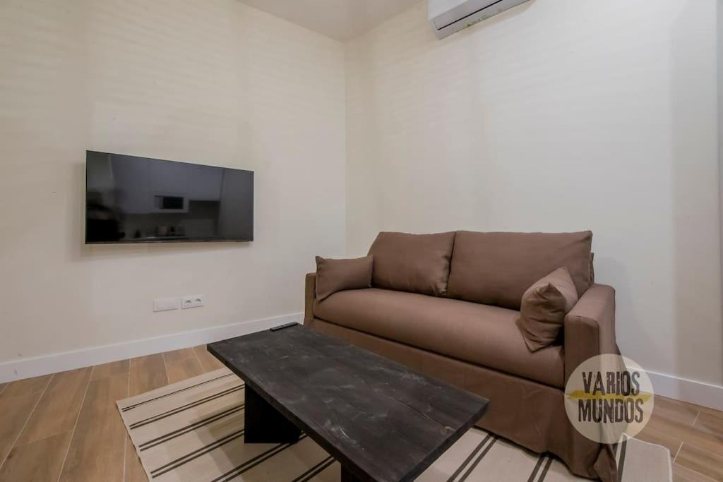 Cozy Y Centrico 6pax En Plaza Del Carmen E2 Appartement Madrid